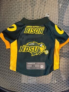 North Dakota State Bison NDSU Pet Jersey - Green & Yellow